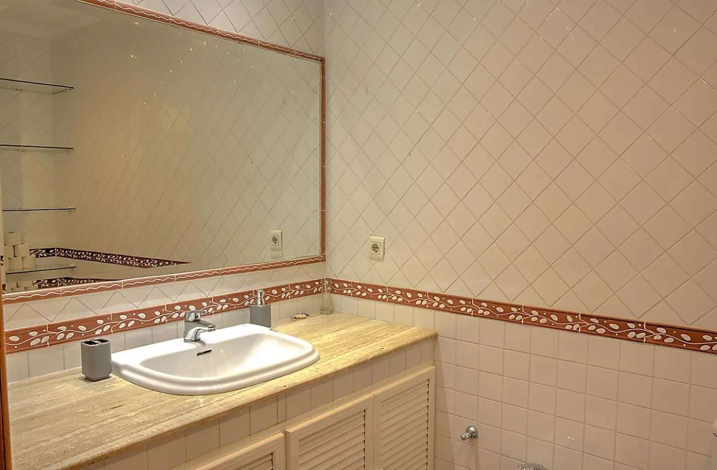 Special Place In Triana Sevilla 0*,
